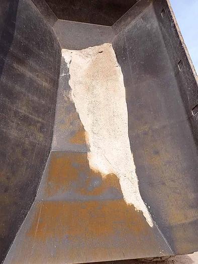 Used CATERPILLAR 740