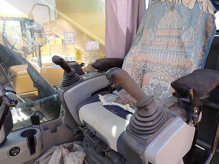 Used 2017 CATERPILLAR 374FL