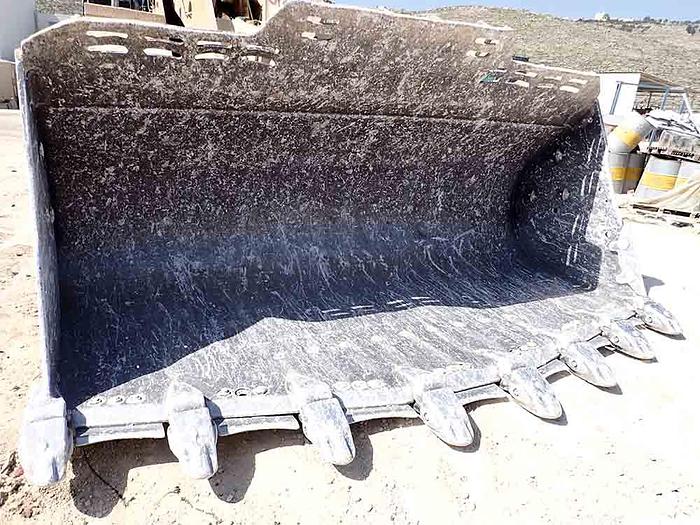 Used 06/2021 CATERPILLAR 988K