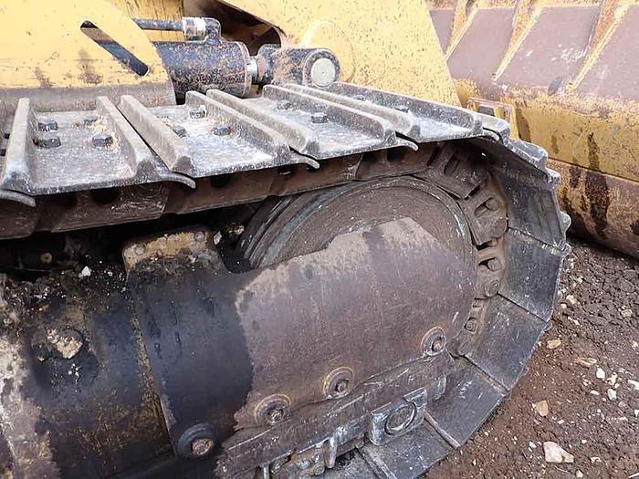 Used 2013 CATERPILLAR 963D