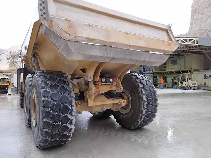 Used 2019 CATERPILLAR 745