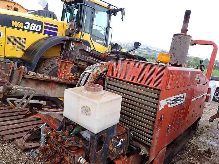 Used 2000 DITCH WITCH JT4020