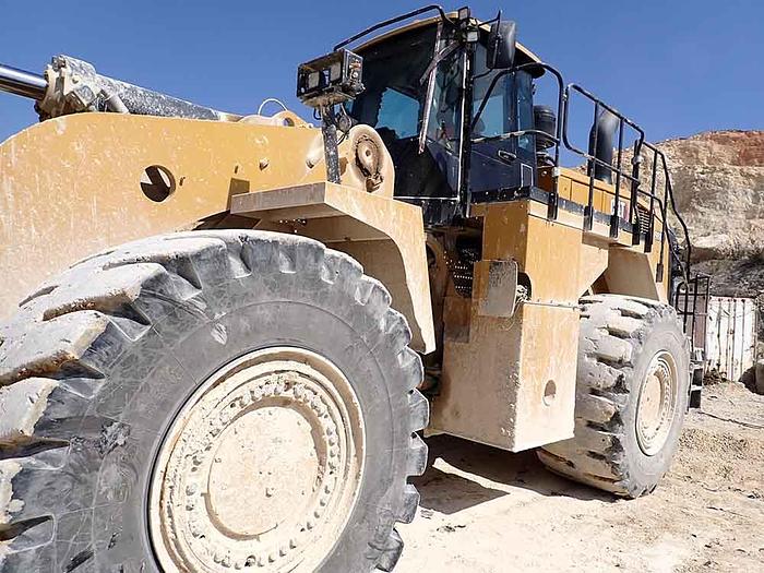 Used 06/2021 CATERPILLAR 988K