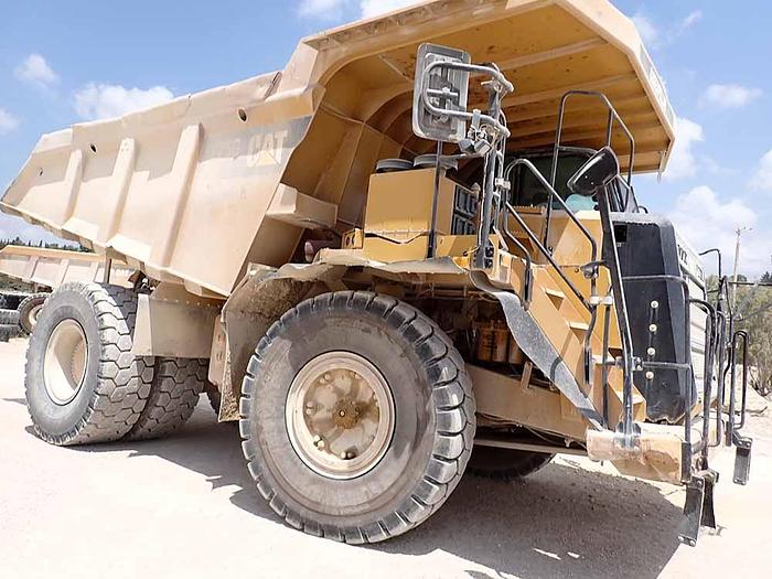 Used 2012 CATERPILLAR 775G