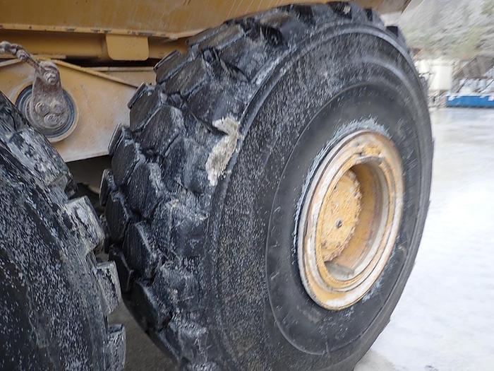 Used 2019 CATERPILLAR 745