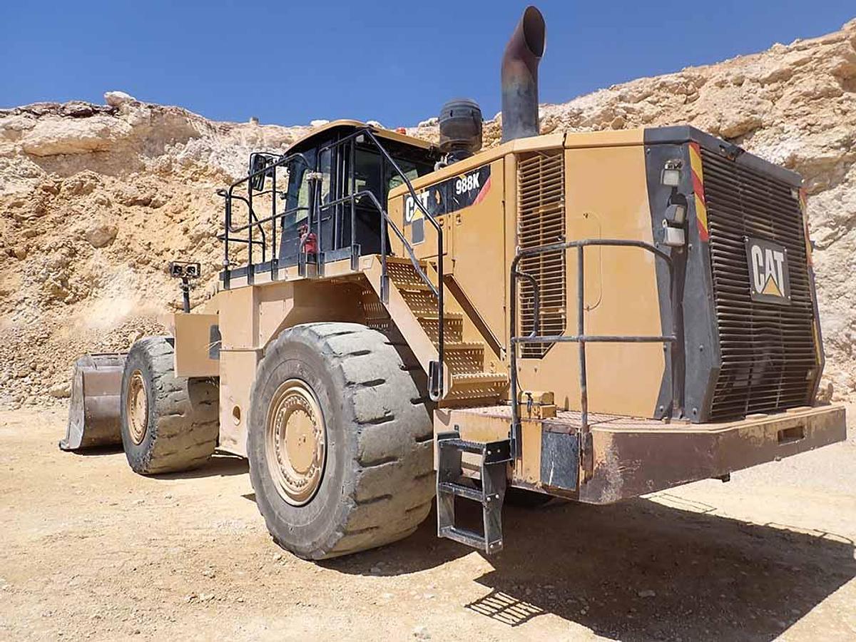 Used 2017 CATERPILLAR 988K