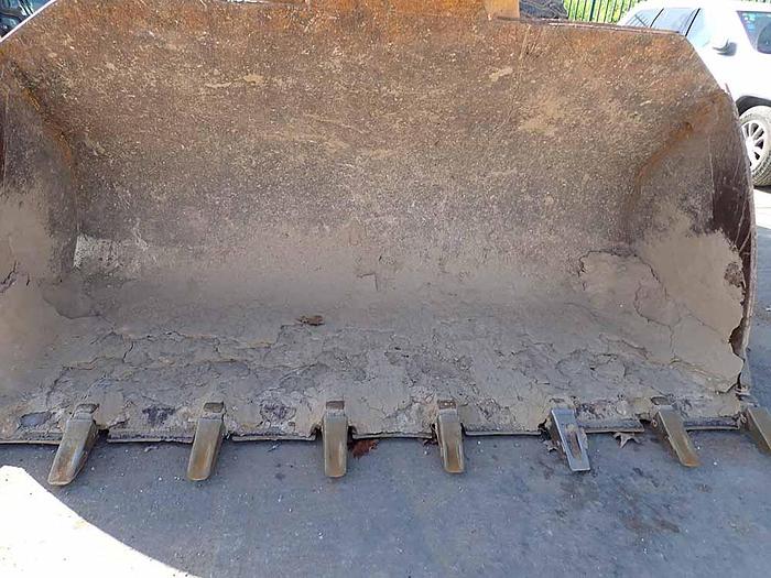 Used 2015 CATERPILLAR 950M