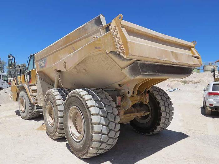 Used 2018 CATERPILLAR 725C2