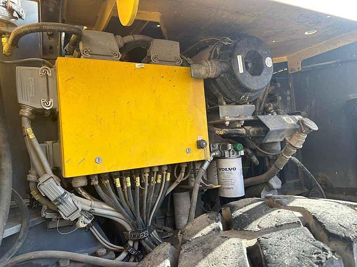 Used 2015 ATLAS COPCO BOOMER L2D