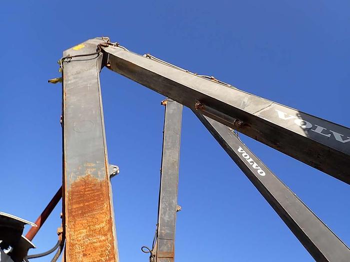 Used 2016 VOLVO EC250ELR