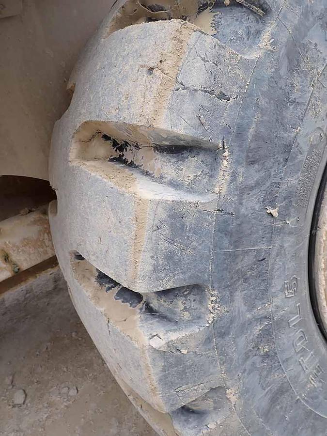 Used 05/2020 CATERPILLAR 988K