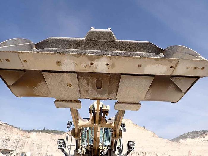 Used 2022 KOMATSU WA475