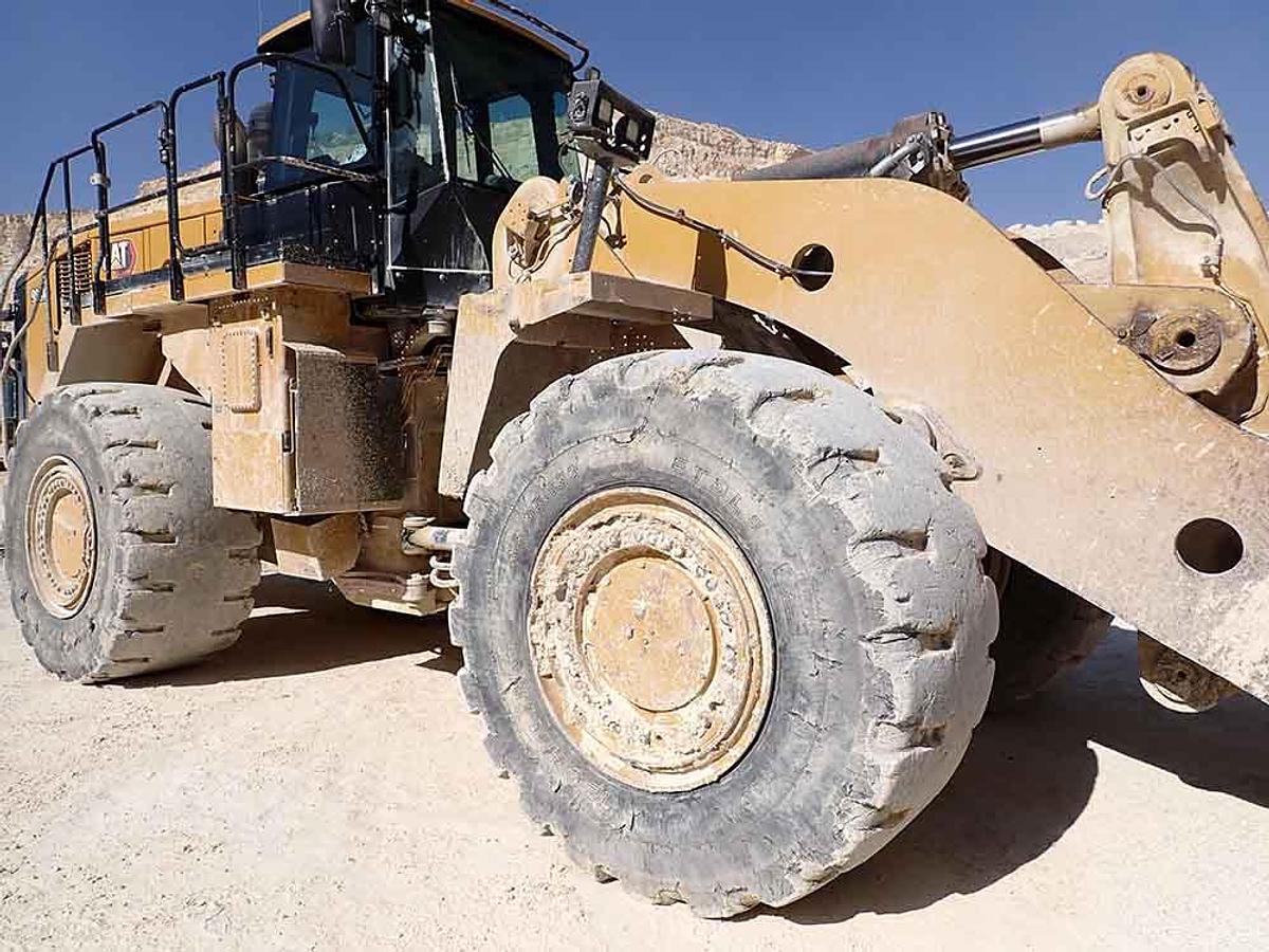 Used 2021 CATERPILLAR 988K