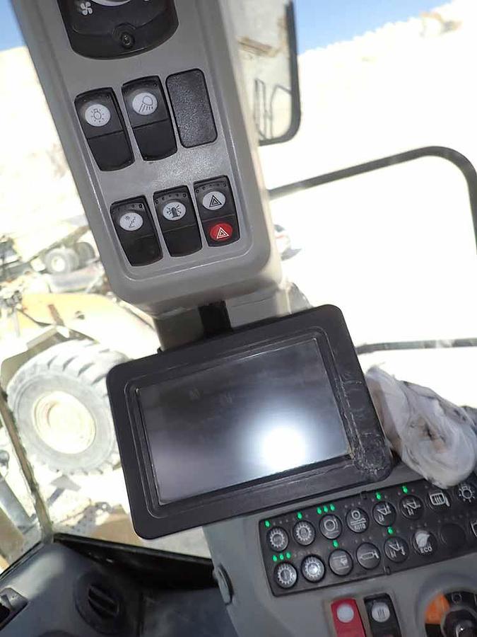 Used 2021 CATERPILLAR 988K