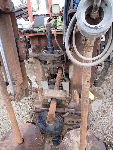 Used 2000 DITCH WITCH JT4020