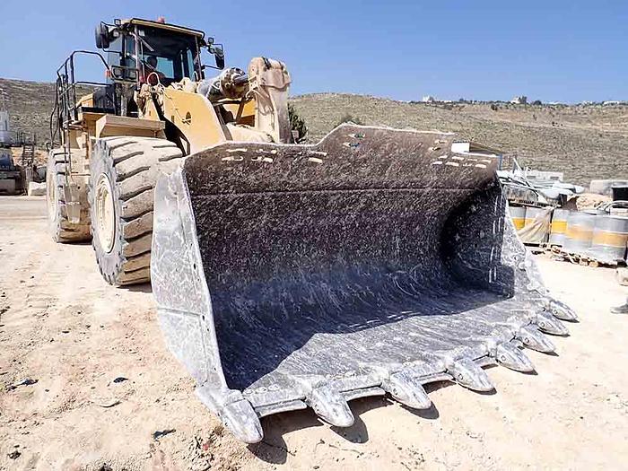 Used 06/2021 CATERPILLAR 988K