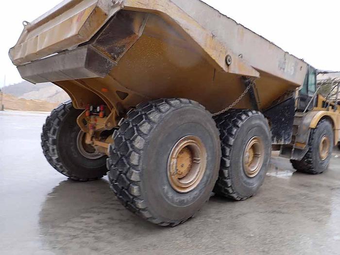 Used 2019 CATERPILLAR 745