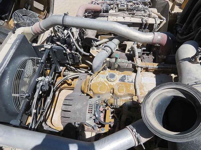 Used 2018 CATERPILLAR 725C2