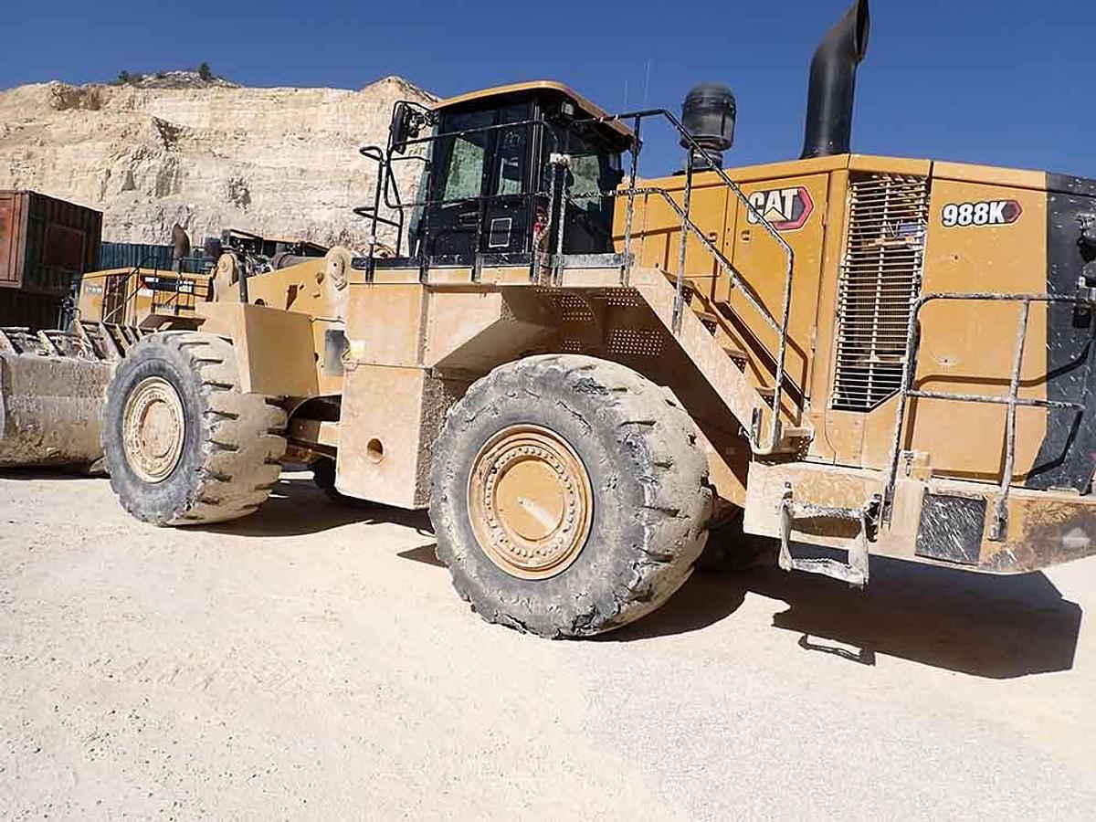 Used 2021 CATERPILLAR 988K