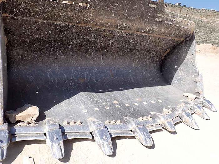 Used 2019 CATERPILLAR 988K