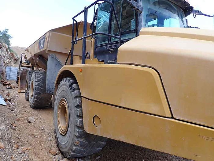 Used 2019 CATERPILLAR 745