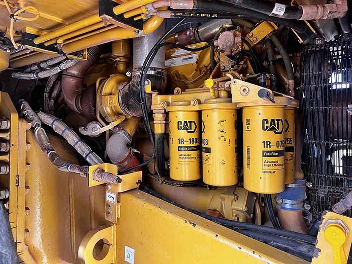 Used 2016 CATERPILLAR 775G