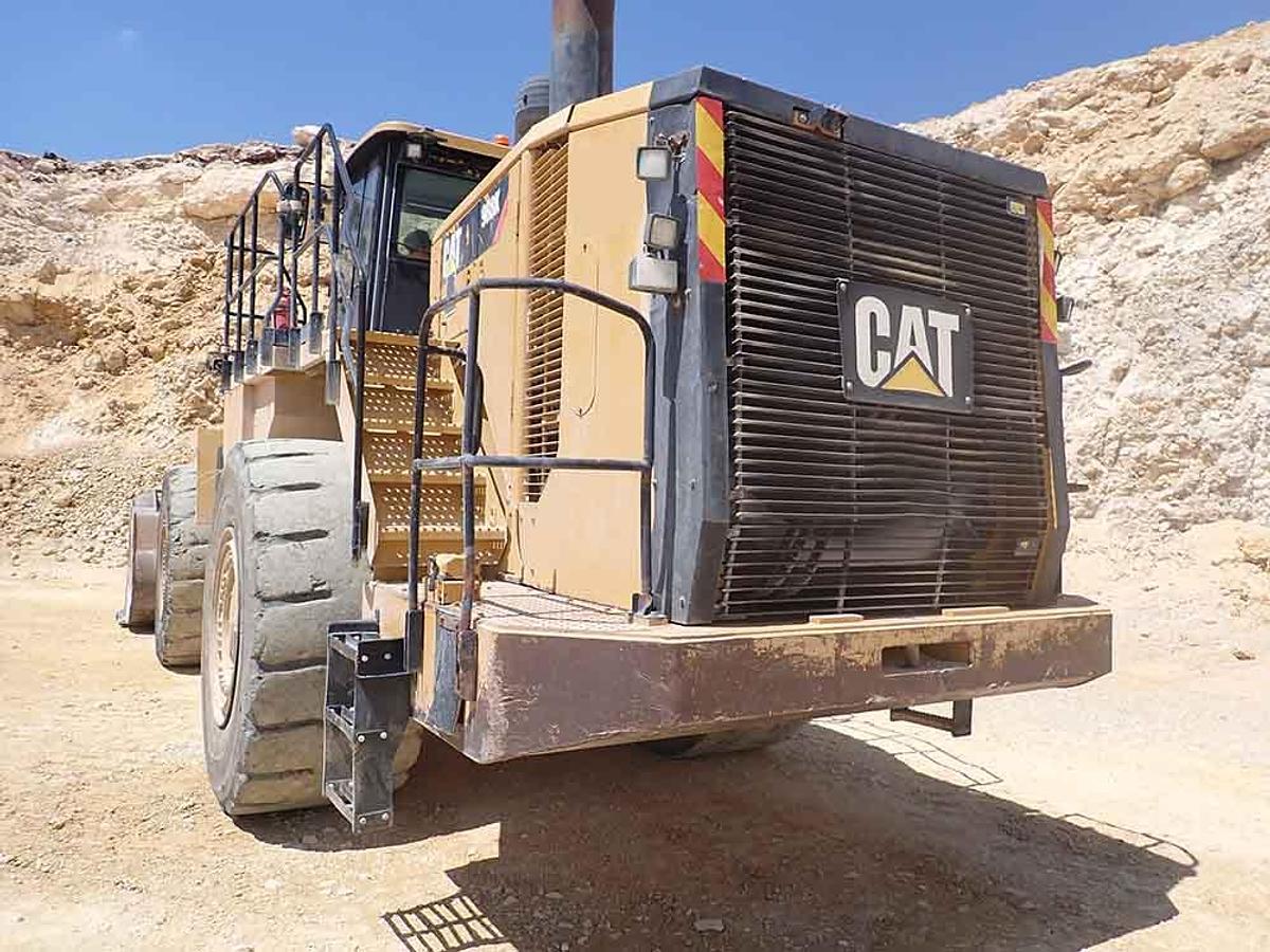Used 2017 CATERPILLAR 988K