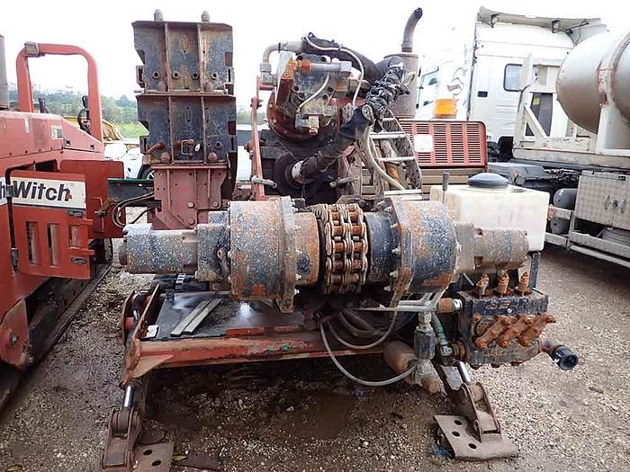 Used 2000 DITCH WITCH JT4020