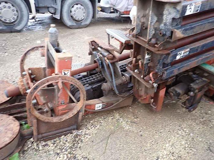 Used 2000 DITCH WITCH JT4020
