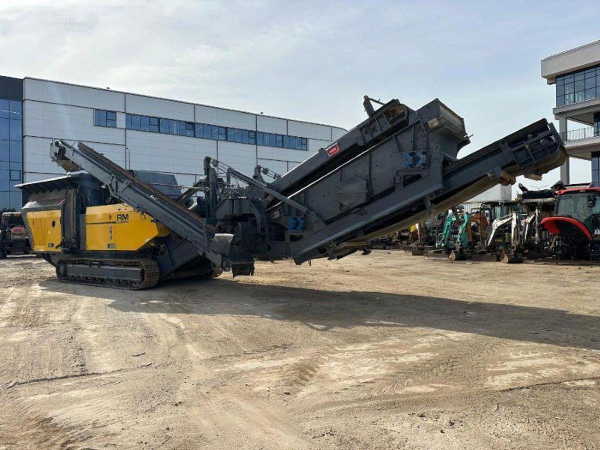 Used 2020 RUBBLE MASTER 120GO
