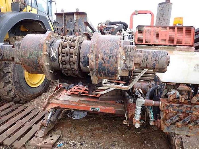 Used 2000 DITCH WITCH JT4020