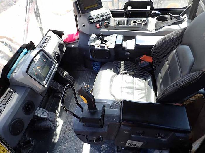 Used 06/2021 CATERPILLAR 988K