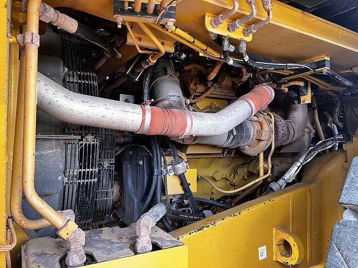 Used 2016 CATERPILLAR 775G