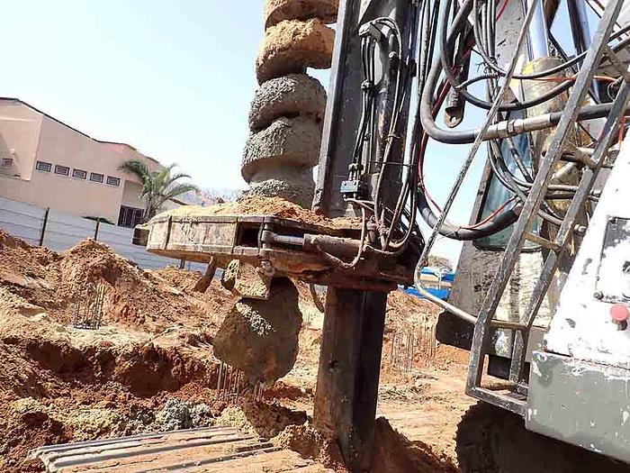 Used 2000 MAIT HR180