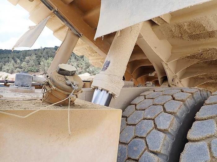 Used 2012 CATERPILLAR 775G