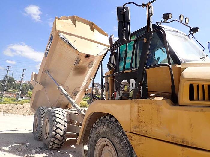 Used 2018 CATERPILLAR 730C2