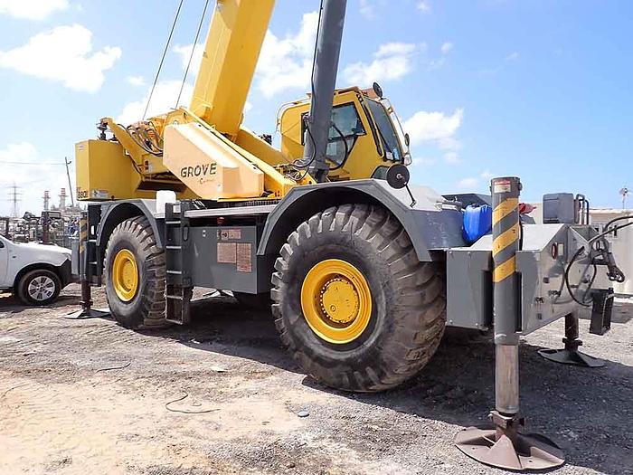 Used 2012 GROVE RT880E