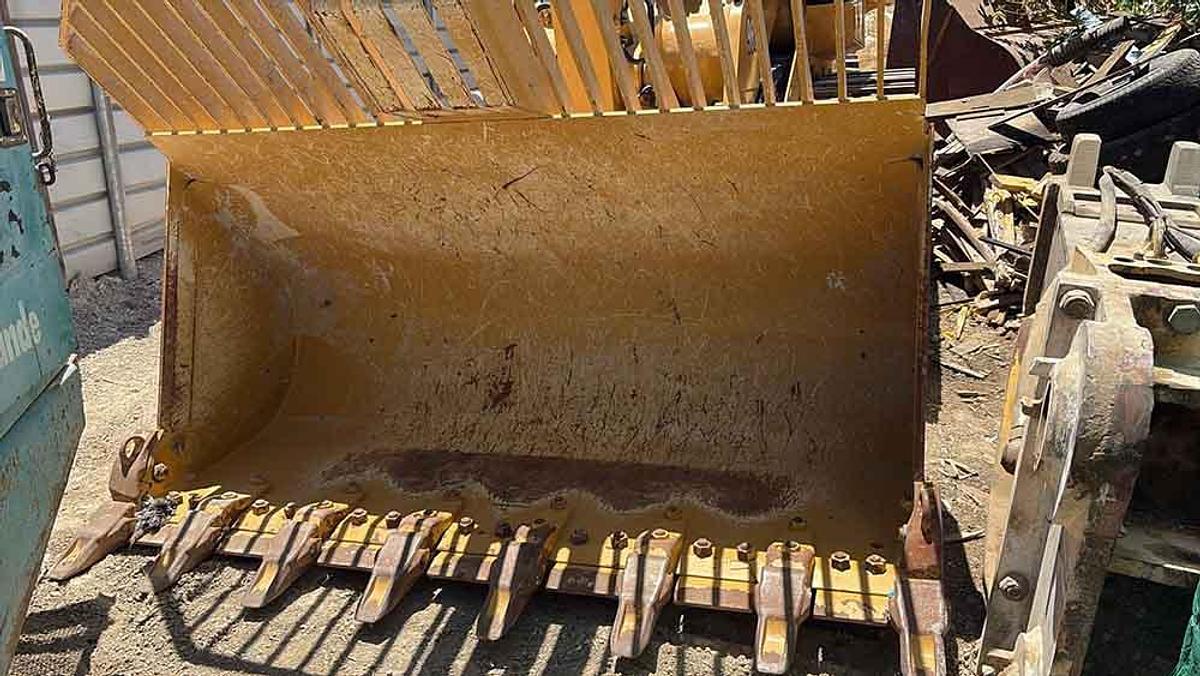 Used 2024 CATERPILLAR 963 WH