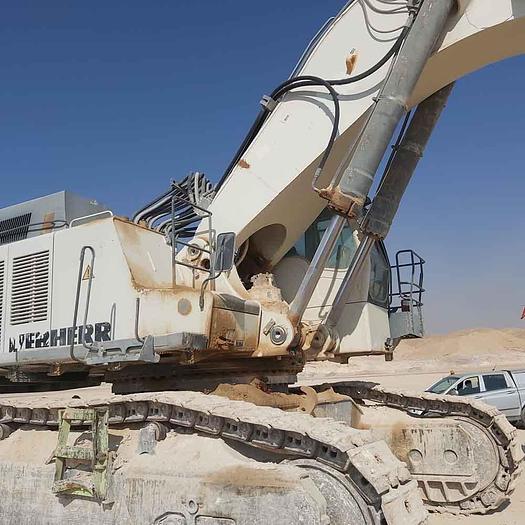Used 2011 LIEBHERR R984C 