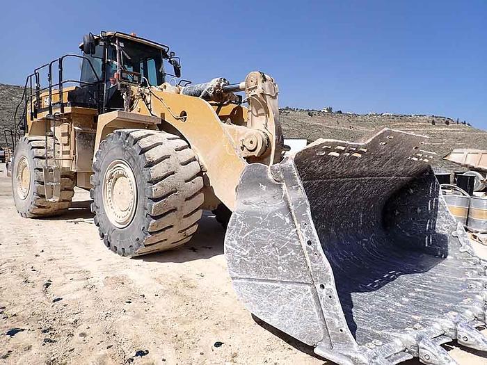 Used 06/2021 CATERPILLAR 988K