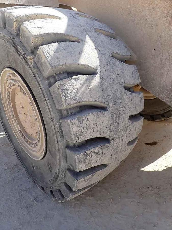 Used 2019 CATERPILLAR 988K