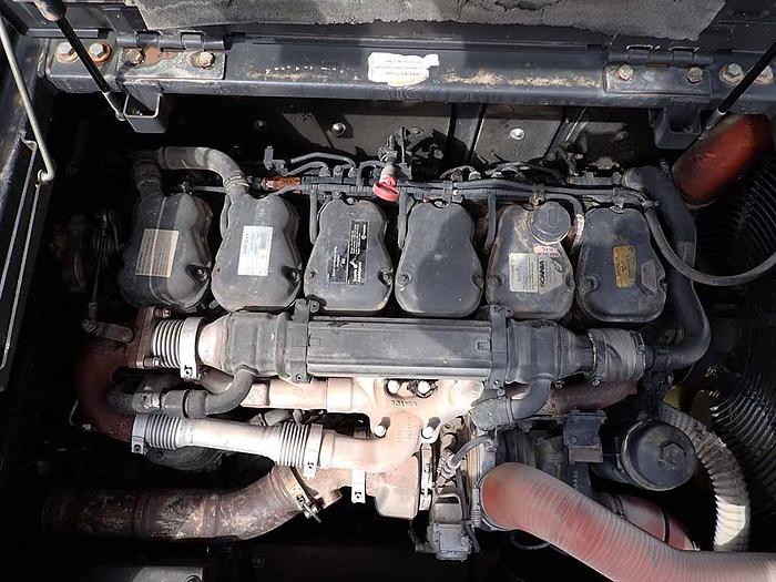 Used 2019 DOOSAN DX490LC-5