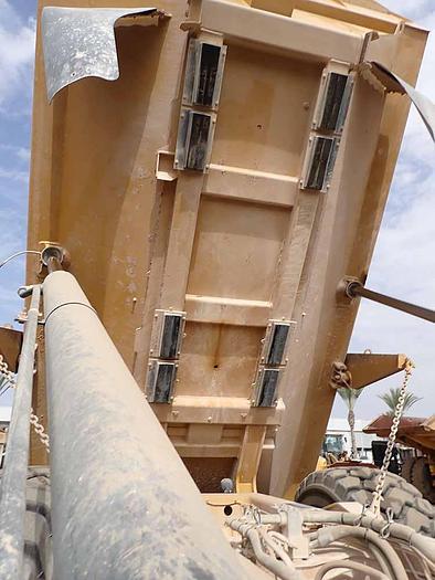 Used 2014 CATERPILLAR 740B