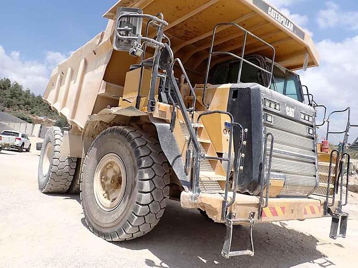 Used 2012 CATERPILLAR 775G