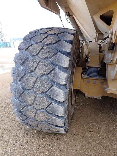 Used 2019 CATERPILLAR 745