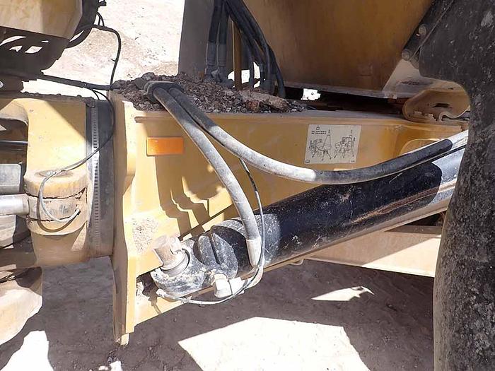 Used 2018 CATERPILLAR 730C2