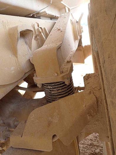 Used CATERPILLAR 740