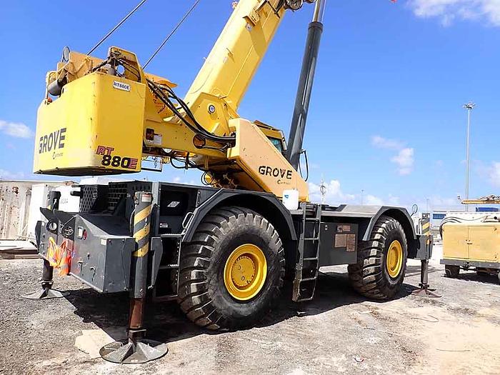 Used 2012 GROVE RT880E