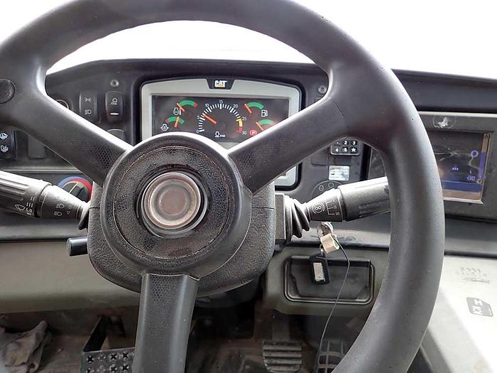 Used 2014 CATERPILLAR 740B