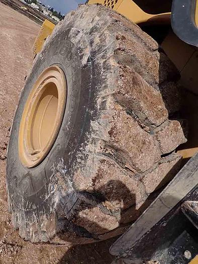 Used 2015 CATERPILLAR 966M